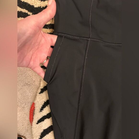 Athleta Black Leggings *Sample* Size Small EUC - Picture 6 of 13